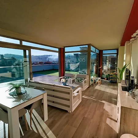 Apartment Atico Chill-out De Lujo Con Piscina Y Parking Gratis